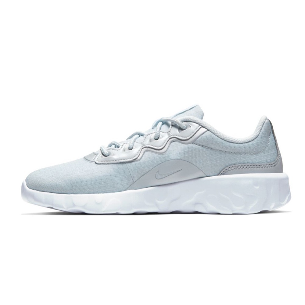 Nike Strada Women athletic shoes original box - Picture 12 of 15